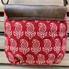 piccolino flap crossbody handbag in paisley pattern