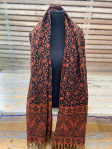Tusha boho shawl (reversible in jaal pattern)-6